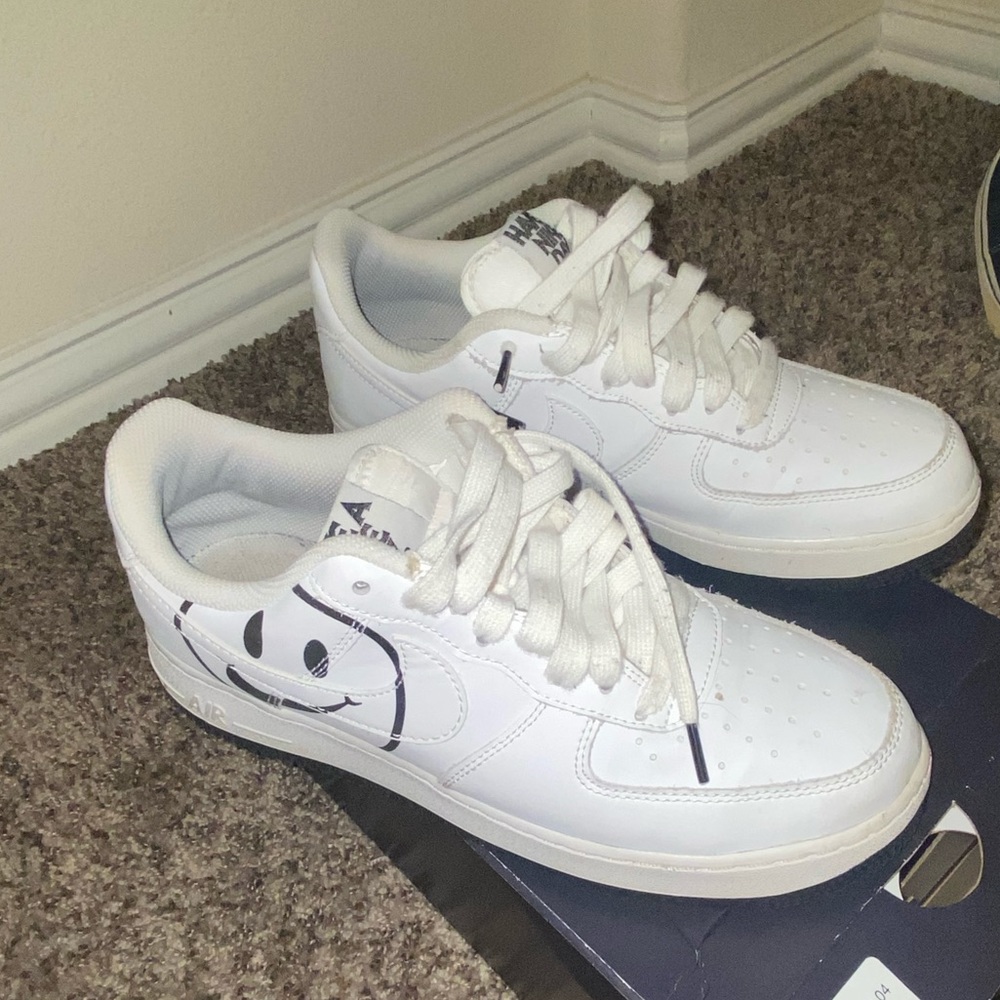 Nike Air Force 1